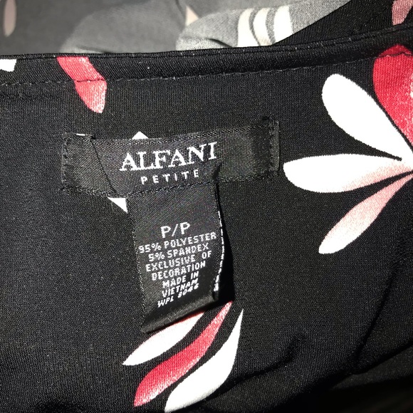 Alfani Petite Petite multi-color Women’s top - Picture 4 of 4